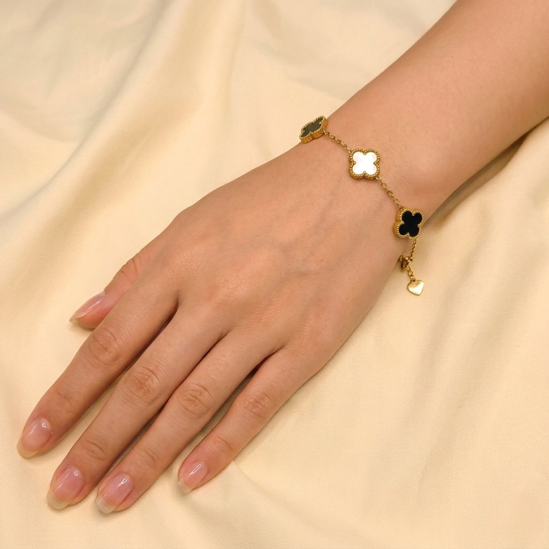 Elegant Black & White Clover Charm Bracelet | Premium Artificial Jewelry for Women – Pyaari Jewellery